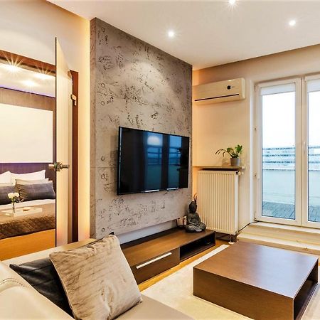 Lupoapartments Krolewska Penthouse Mandoria Parking Dostep Na Kod Łódź Exteriör bild