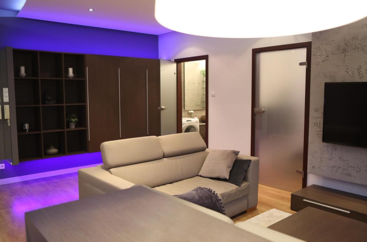 Lupoapartments Krolewska Penthouse Mandoria Parking Dostep Na Kod Łódź Exteriör bild