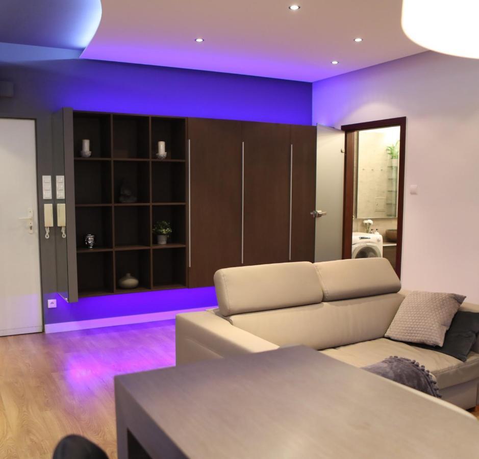 Lupoapartments Krolewska Penthouse Mandoria Parking Dostep Na Kod Łódź Exteriör bild