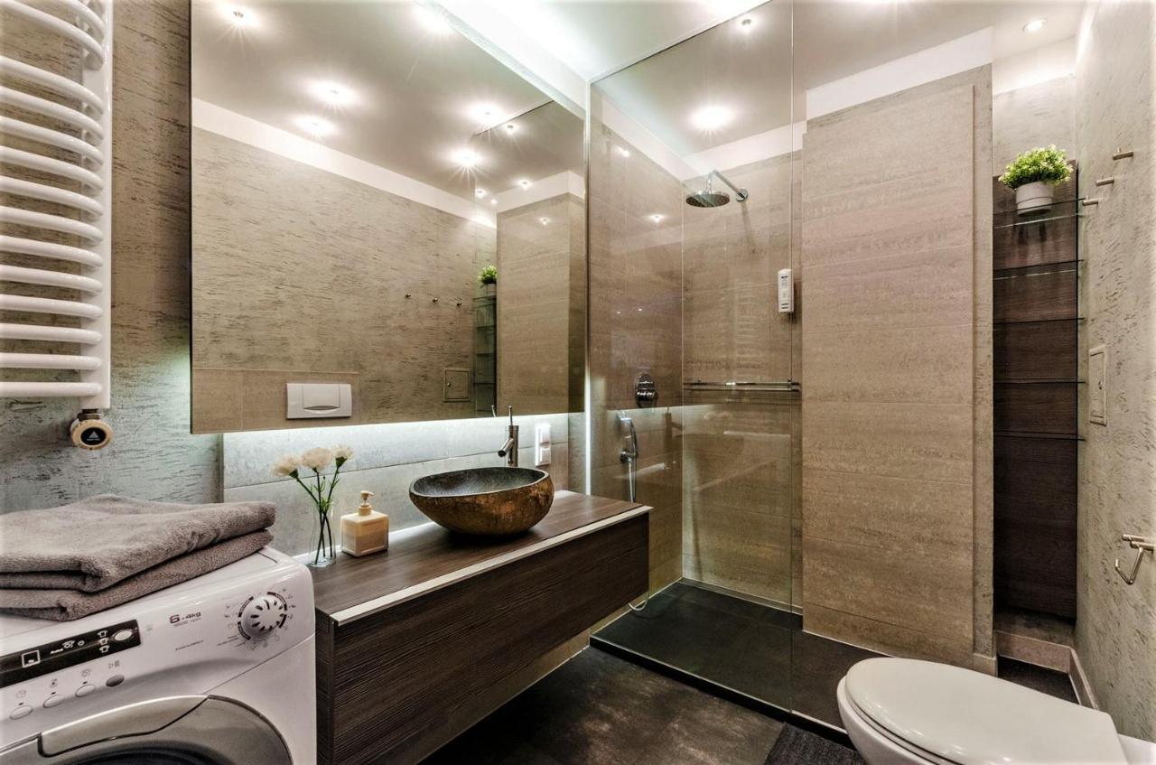 Lupoapartments Krolewska Penthouse Mandoria Parking Dostep Na Kod Łódź Exteriör bild