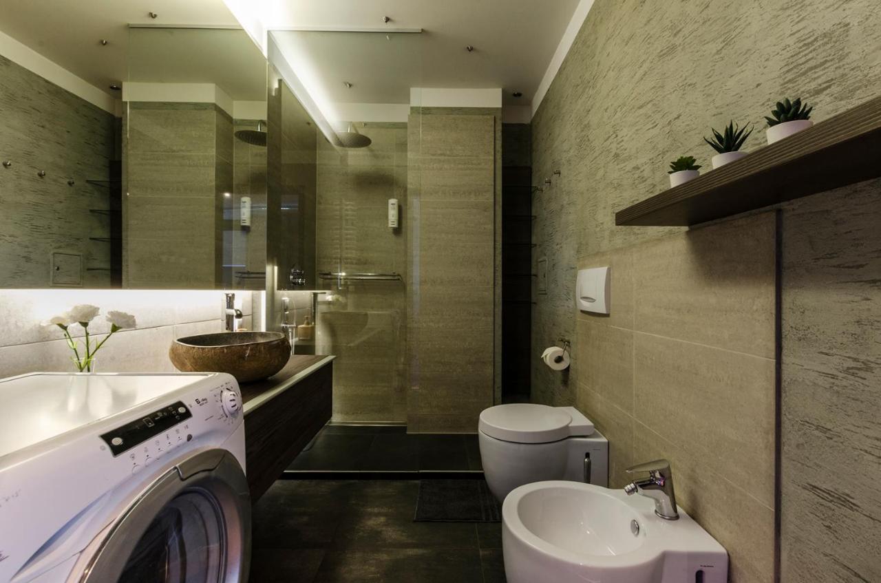 Lupoapartments Krolewska Penthouse Mandoria Parking Dostep Na Kod Łódź Exteriör bild